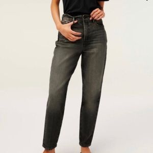 Good American 90’s Fitted Waist Baggy Jeans - Size 4/27